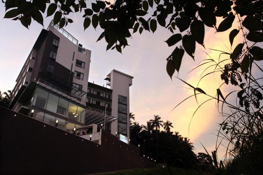 Hotel Copper Folia à Kozhikode Extérieur photo