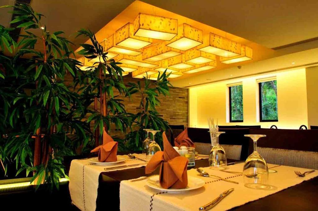Hotel Copper Folia à Kozhikode Extérieur photo